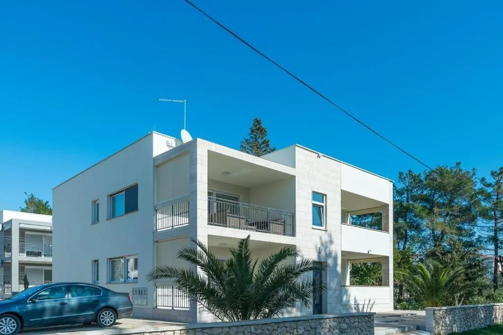 Apartment Maria Vir