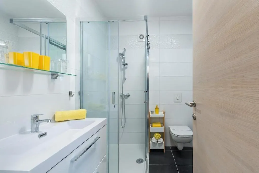 Apartment Maria Vir 0*,